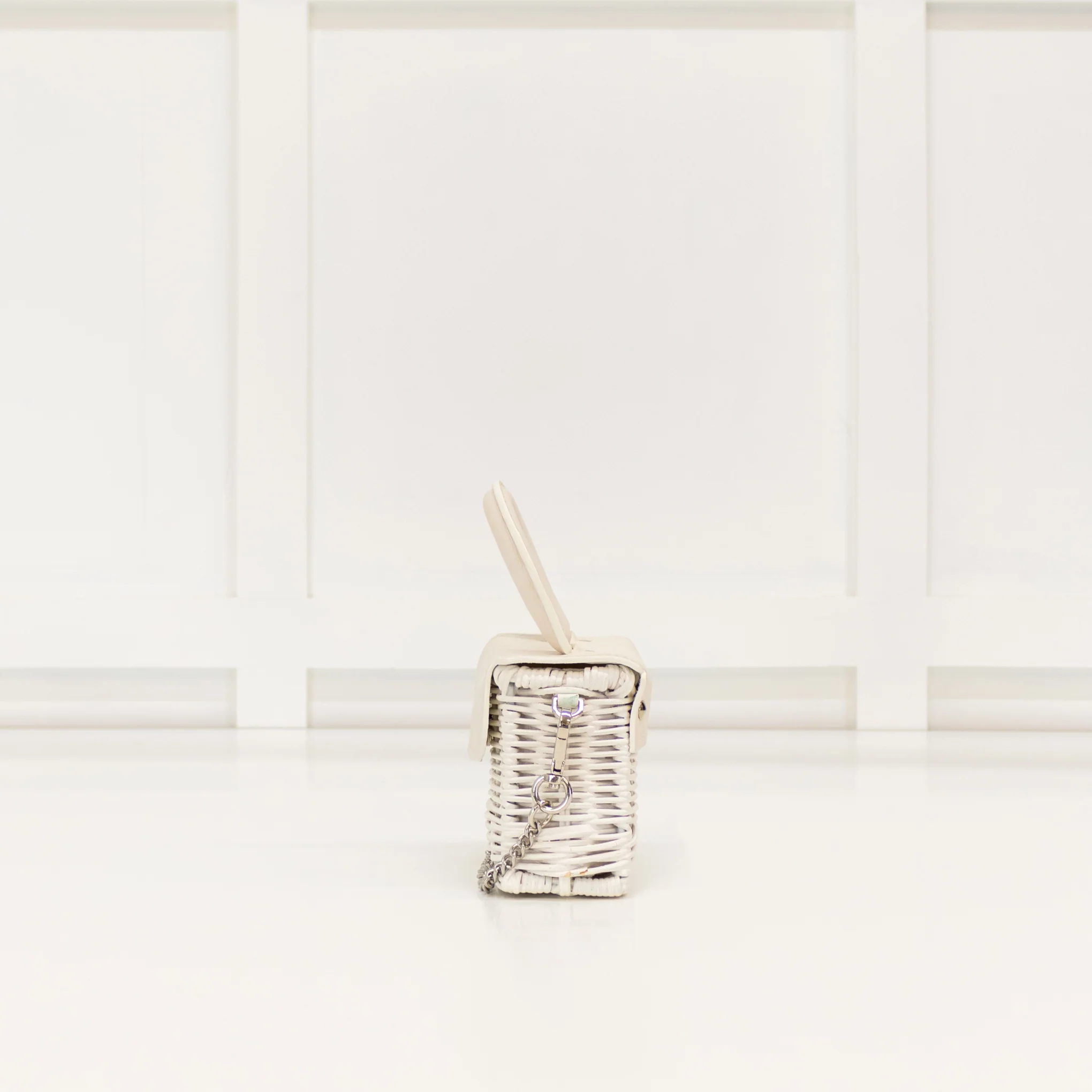 Wicker Wings White Mini Top Handle Bag - Image 6
