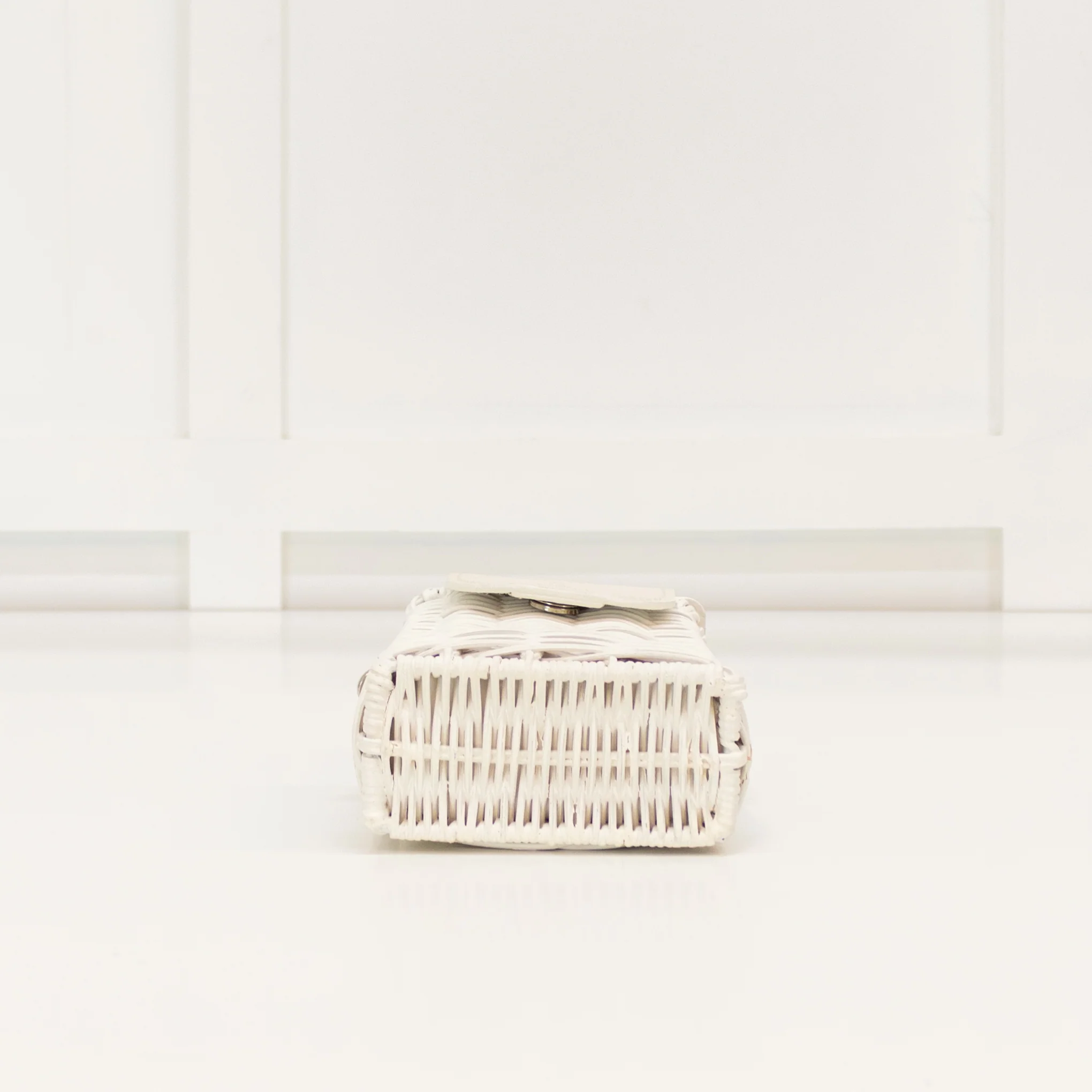 Wicker Wings White Mini Top Handle Bag - Image 7