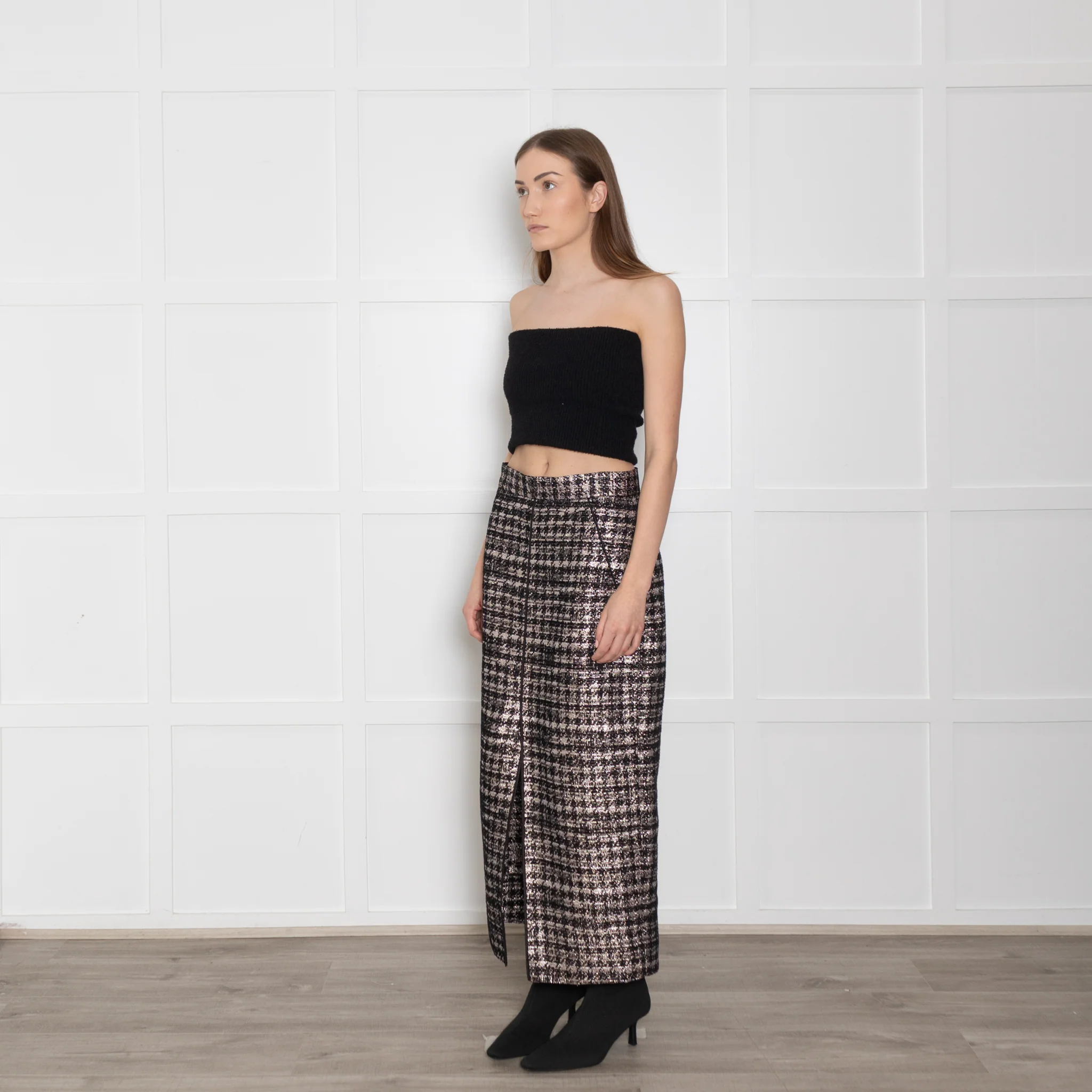 Wiggy Kit Black and Rose Gold Lurex Pencil Skirt - Image 3
