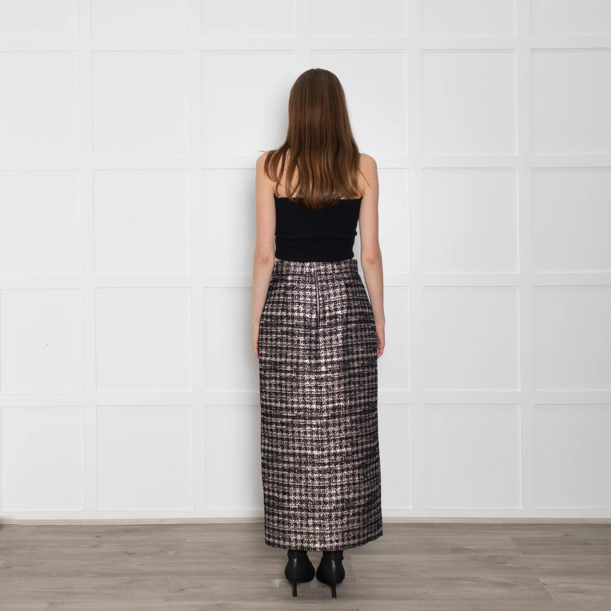 Wiggy Kit Black and Rose Gold Lurex Pencil Skirt - Image 5