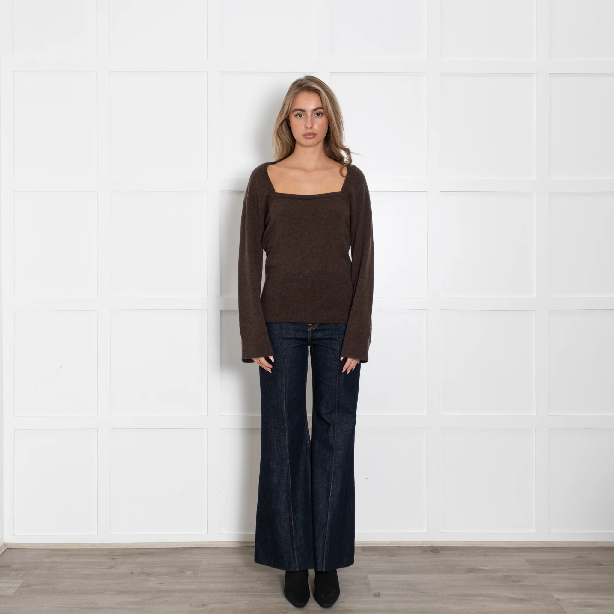 Wiggy Kit Brown Cashmere Square Neck Sweater