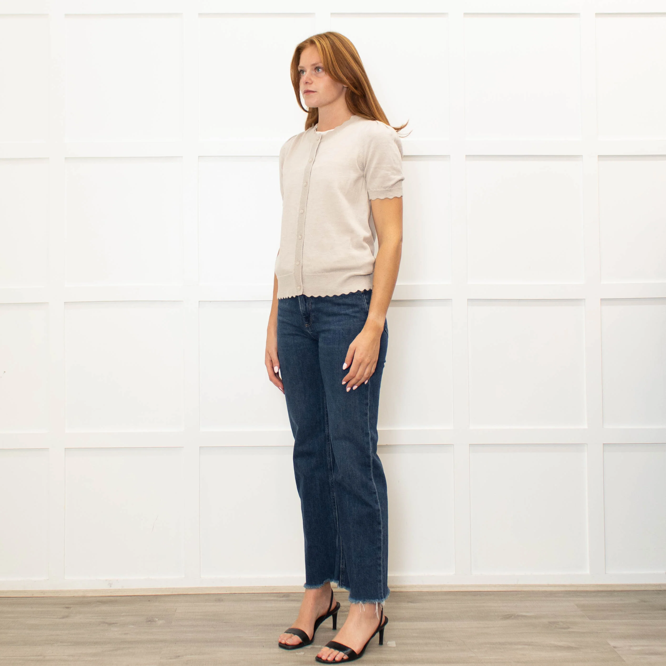 Wyse Beige Merino Wool Scallop Shape Cardigan - Image 3