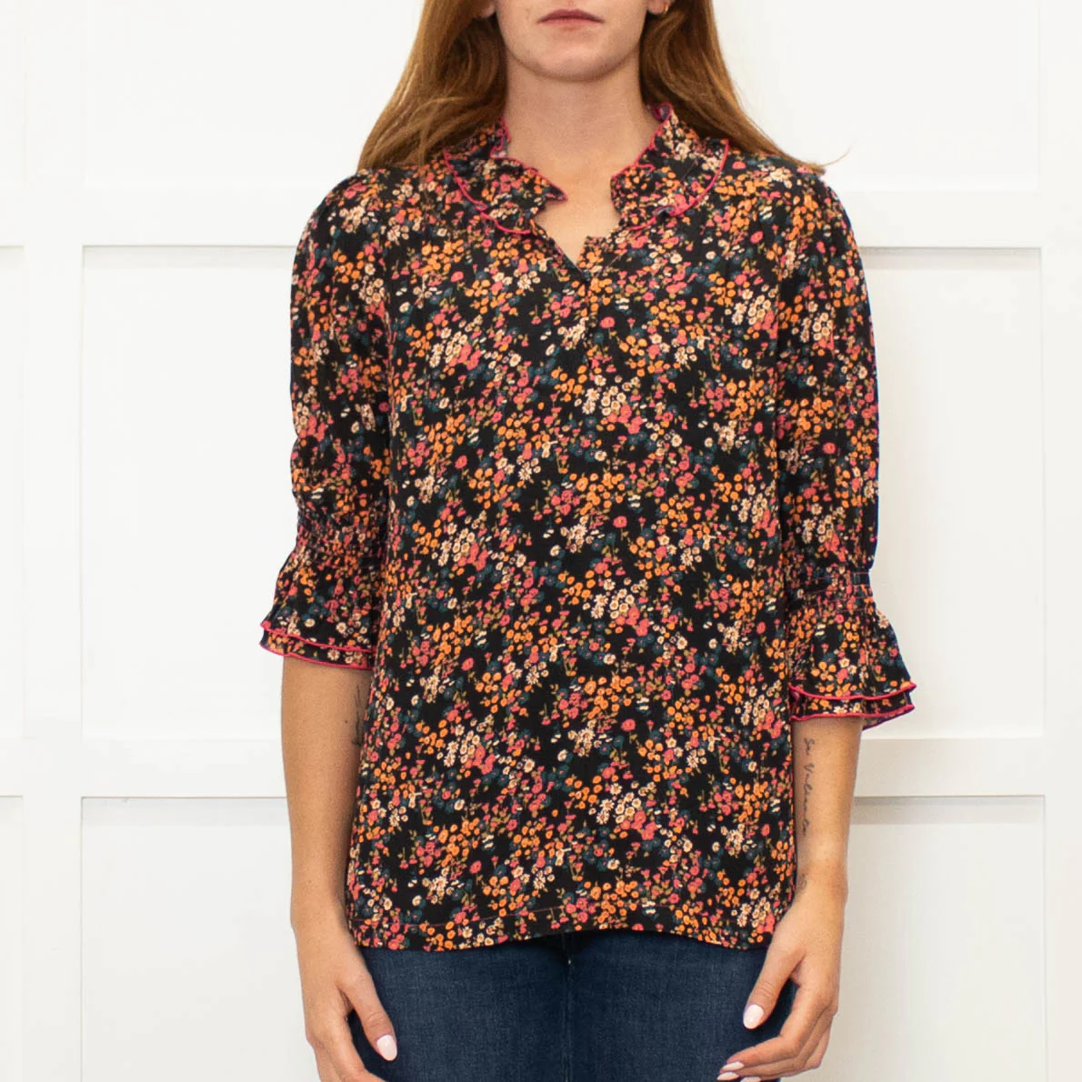WYSE Black Multi Coloured Flower Print Pink Edging Top - Image 2