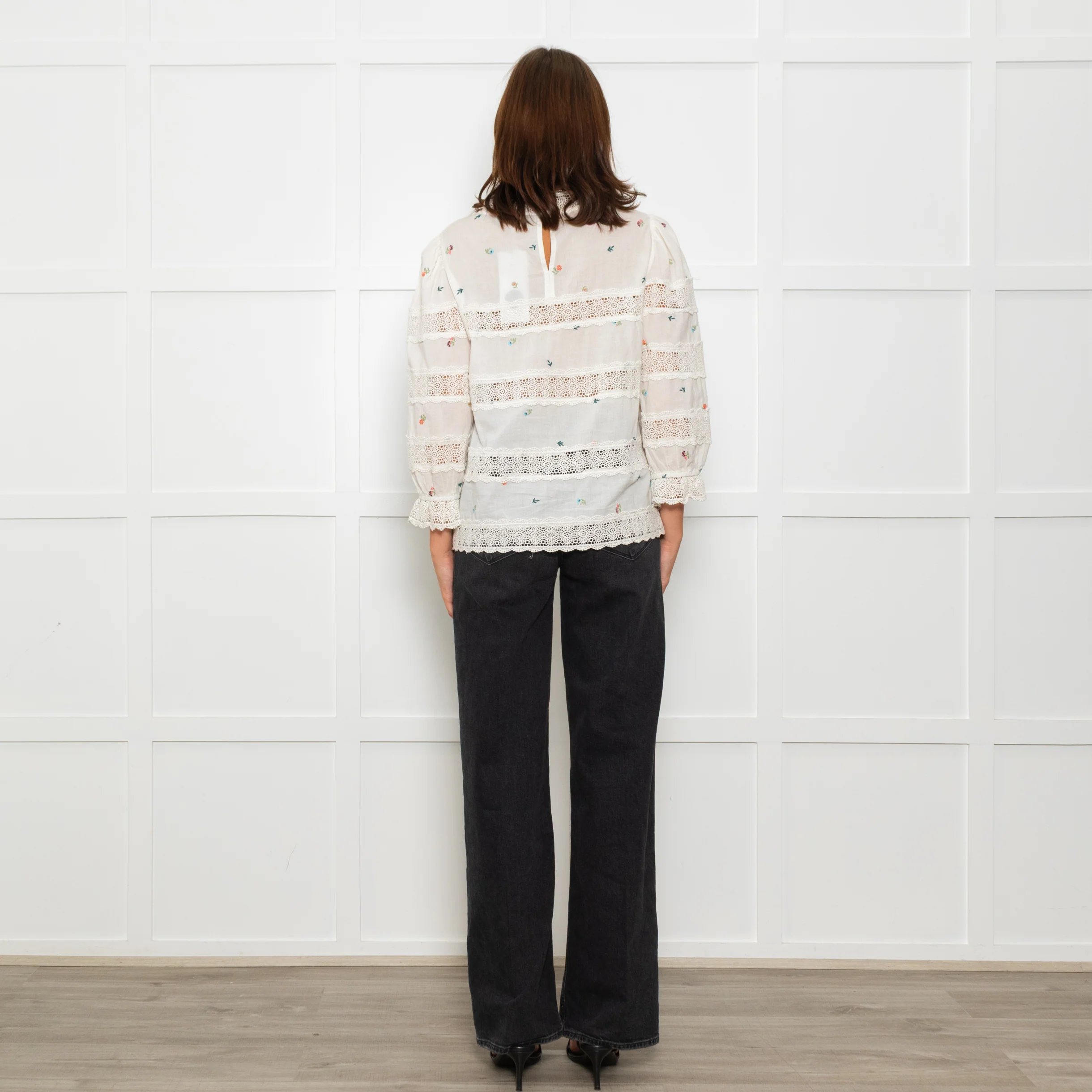 Wyse Cream Lace Trim Cotton Long Sleeve Top - Image 5