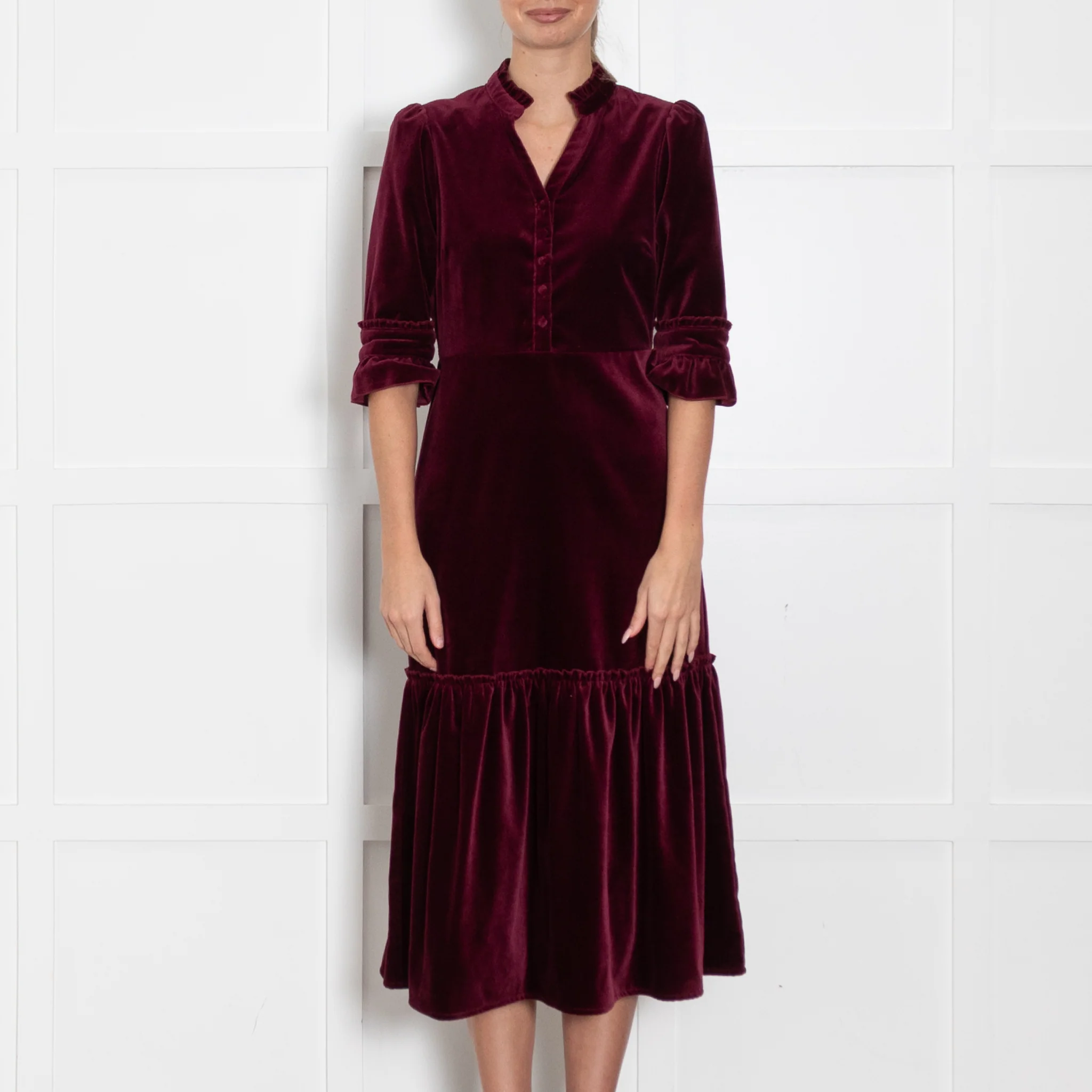 Wyse Dark Burgundy Velvet Dress With Pleat Detail - Image 2