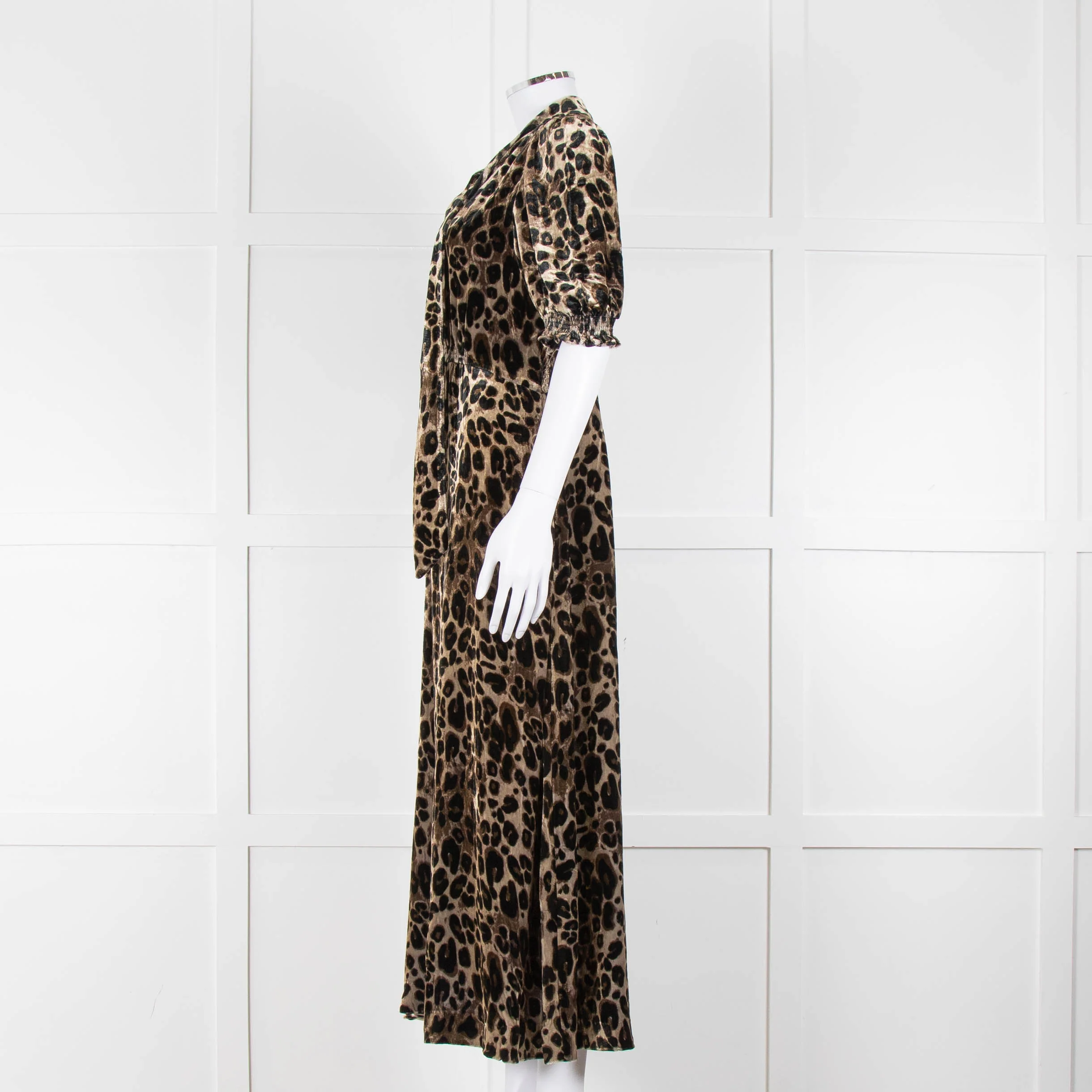 Wyse Desiree Leopard Print Velvet Feel Maxi Dress - Image 7
