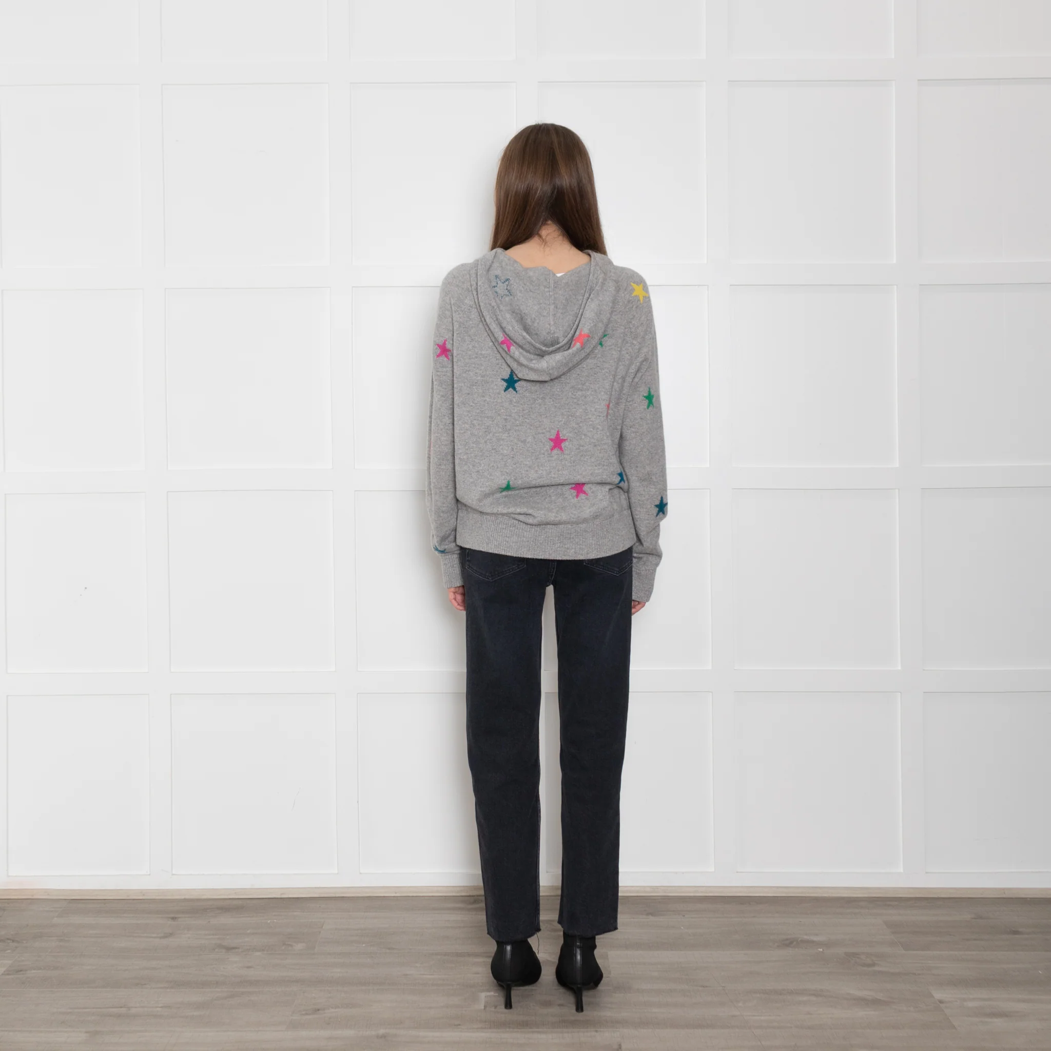Wyse Grey Cashmere Hoodie with Multi Coloured Stars - Image 5