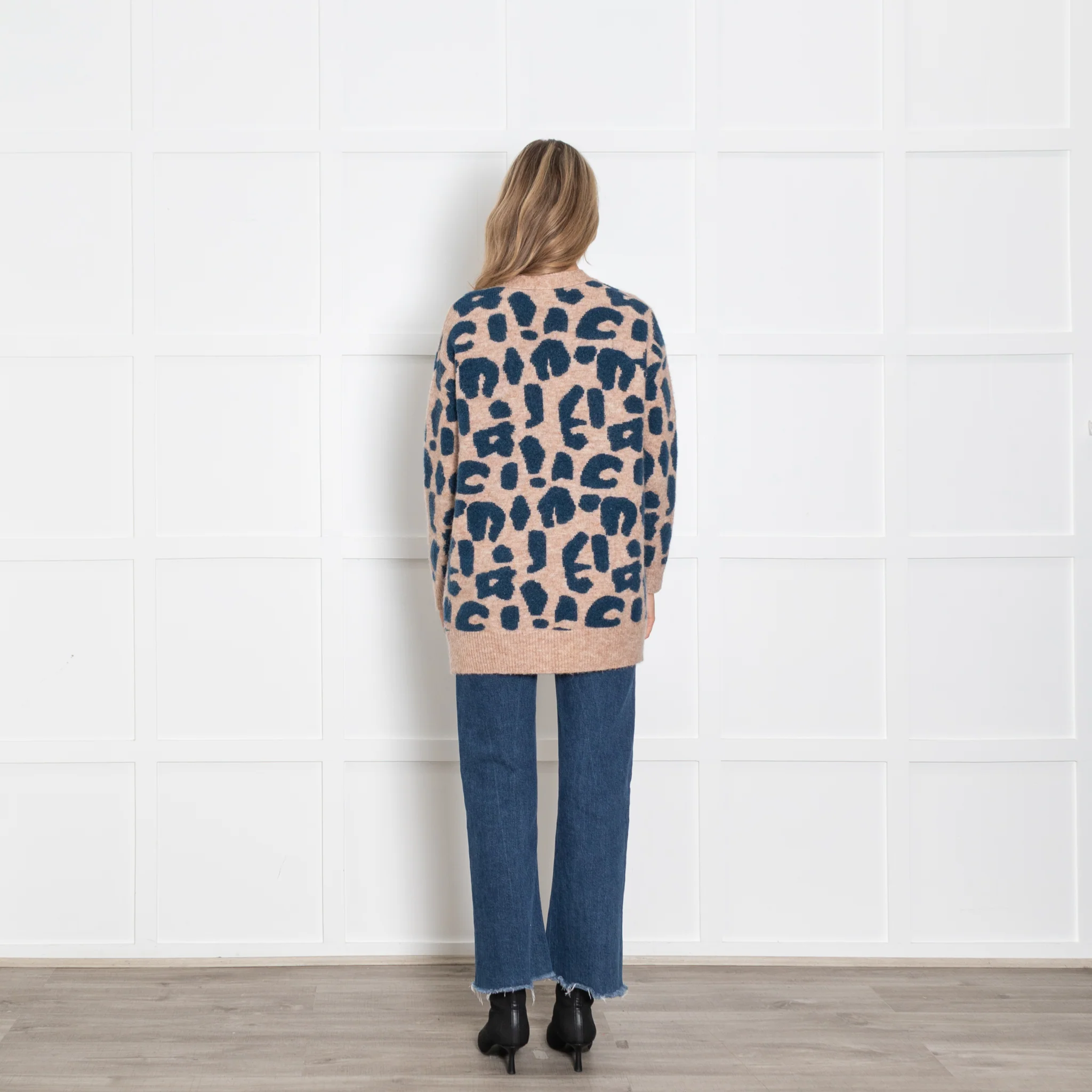 Wyse Neutral Blue Animal Mohair Wool Blend Knit Cardigan - Image 5