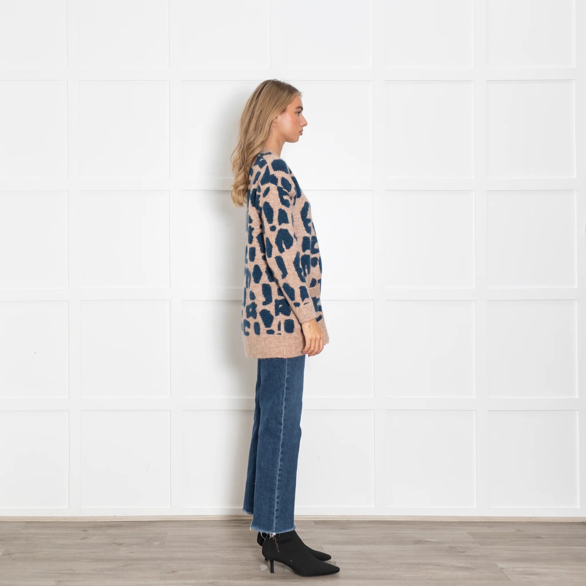 Wyse Neutral Blue Animal Mohair Wool Blend Knit Cardigan - Image 6