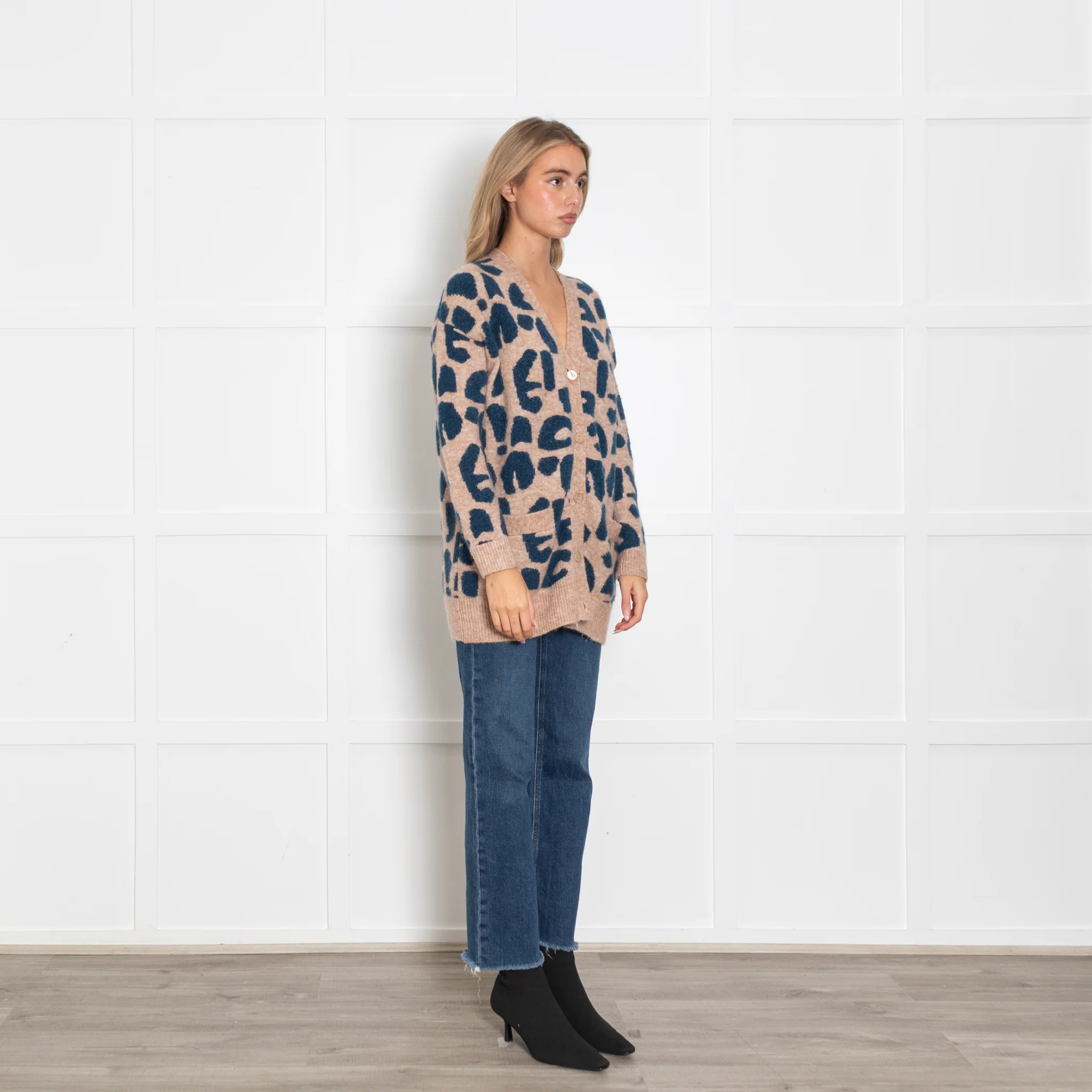Wyse Neutral Blue Animal Mohair Wool Blend Knit Cardigan - Image 7