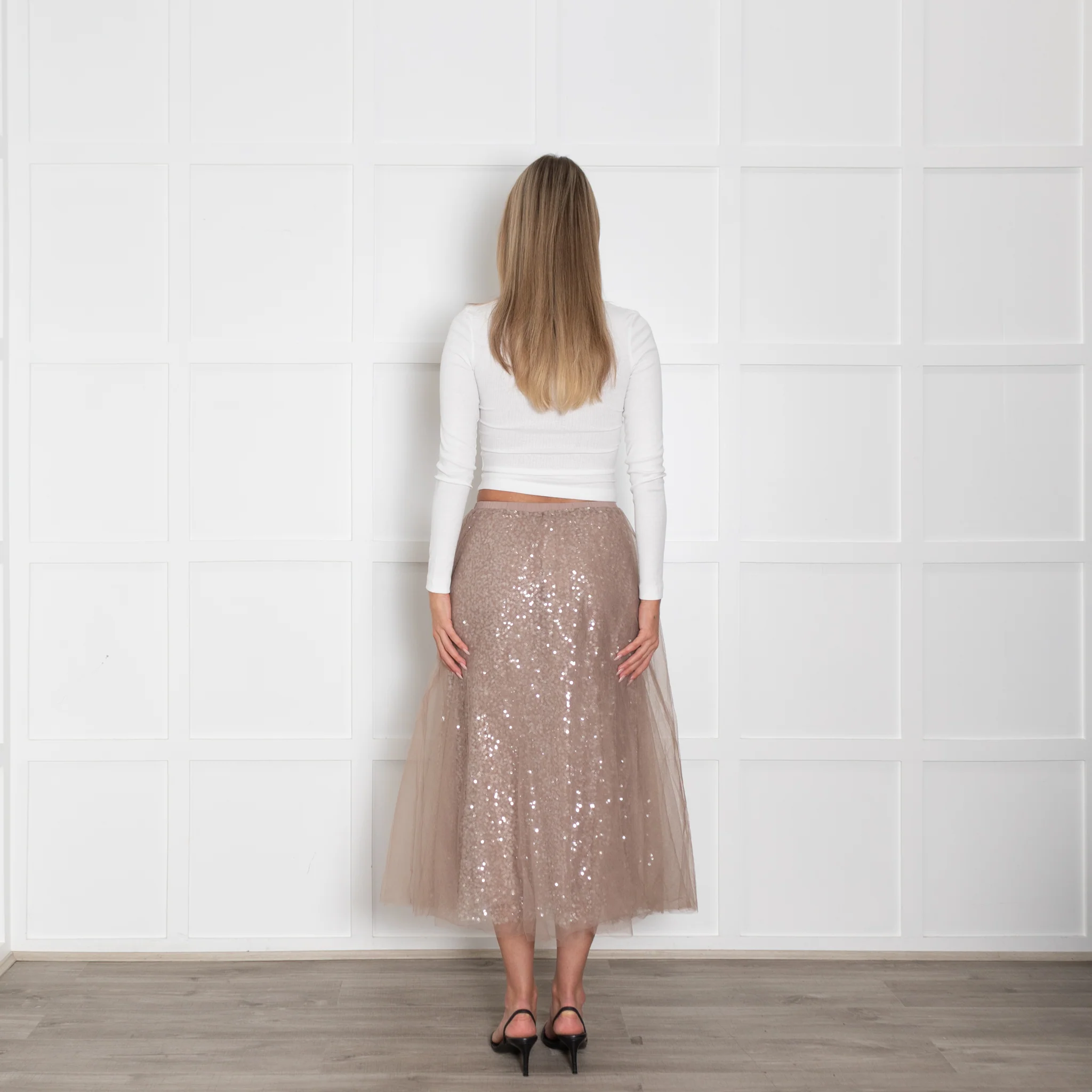 Wyse Nude  Sequin Skirt With Tulle Overlay - Image 5