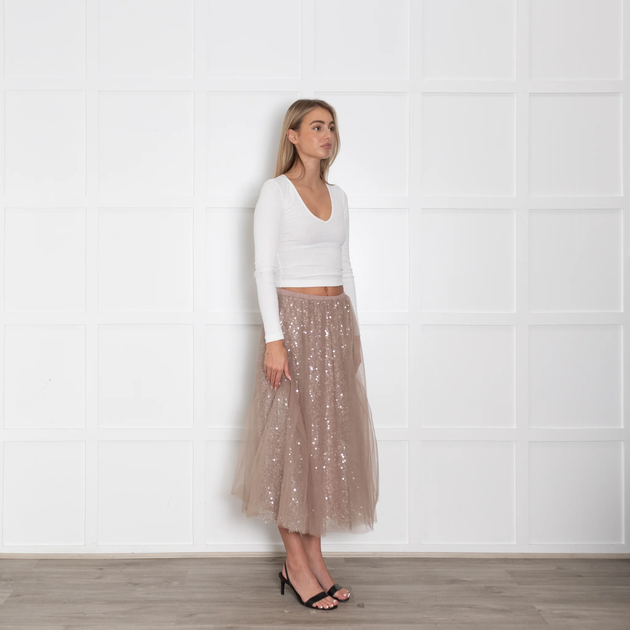 Wyse Nude  Sequin Skirt With Tulle Overlay - Image 7