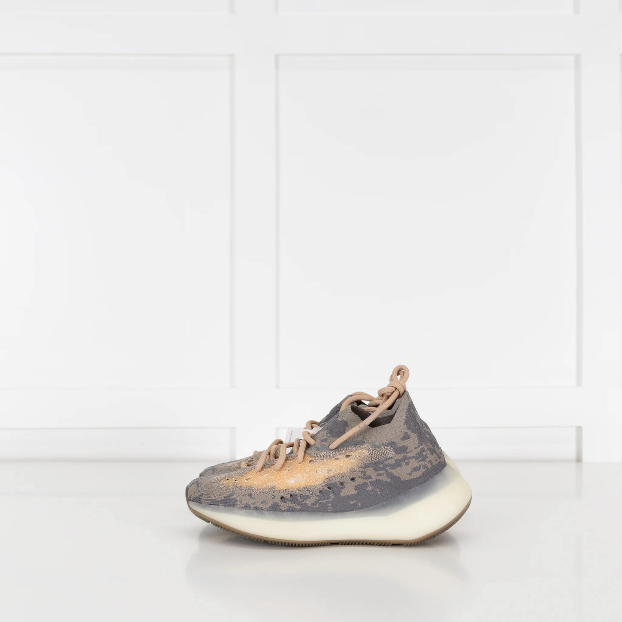 Yeezy Boost 380 Calgo Trainers - Image 3