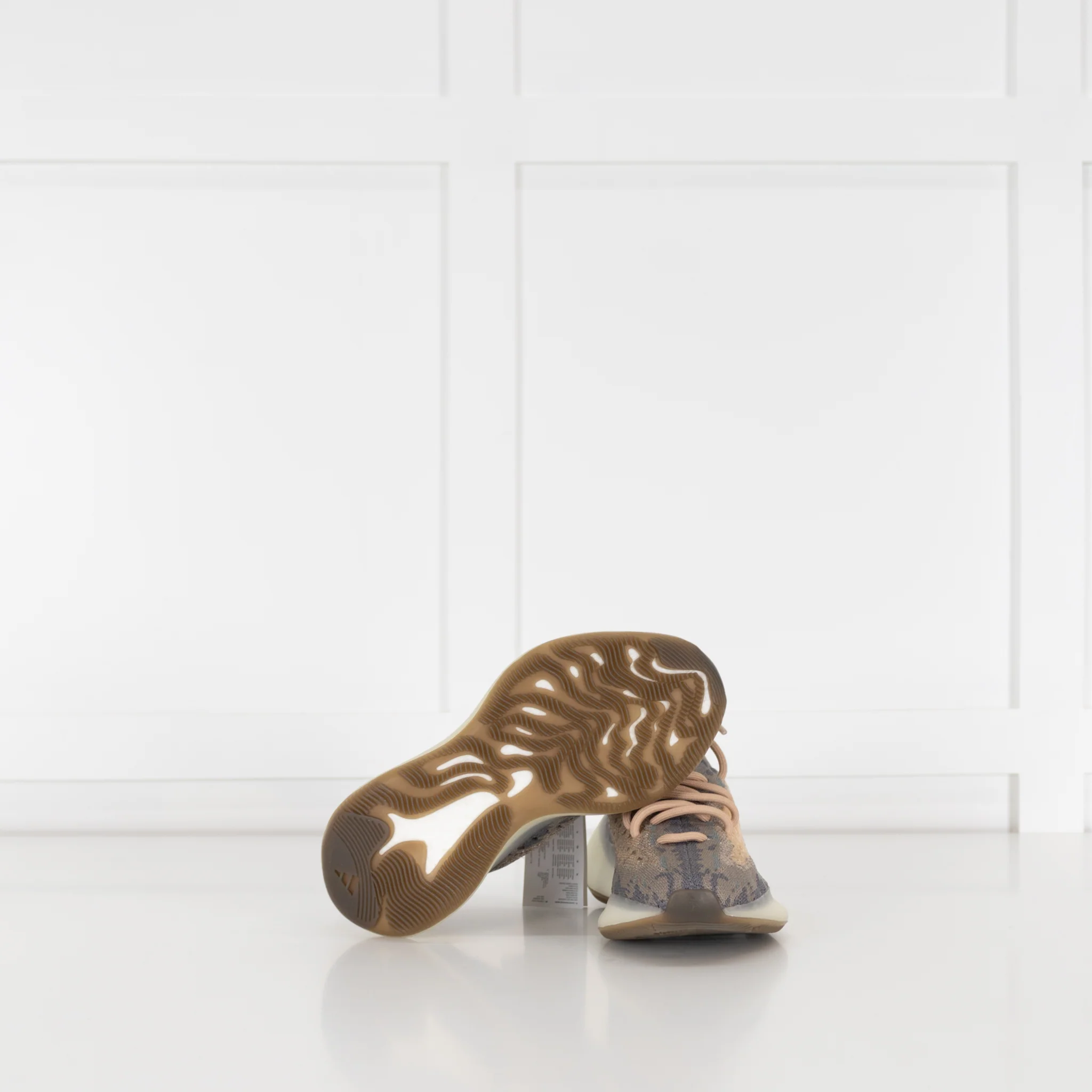 Yeezy Boost 380 Calgo Trainers - Image 5