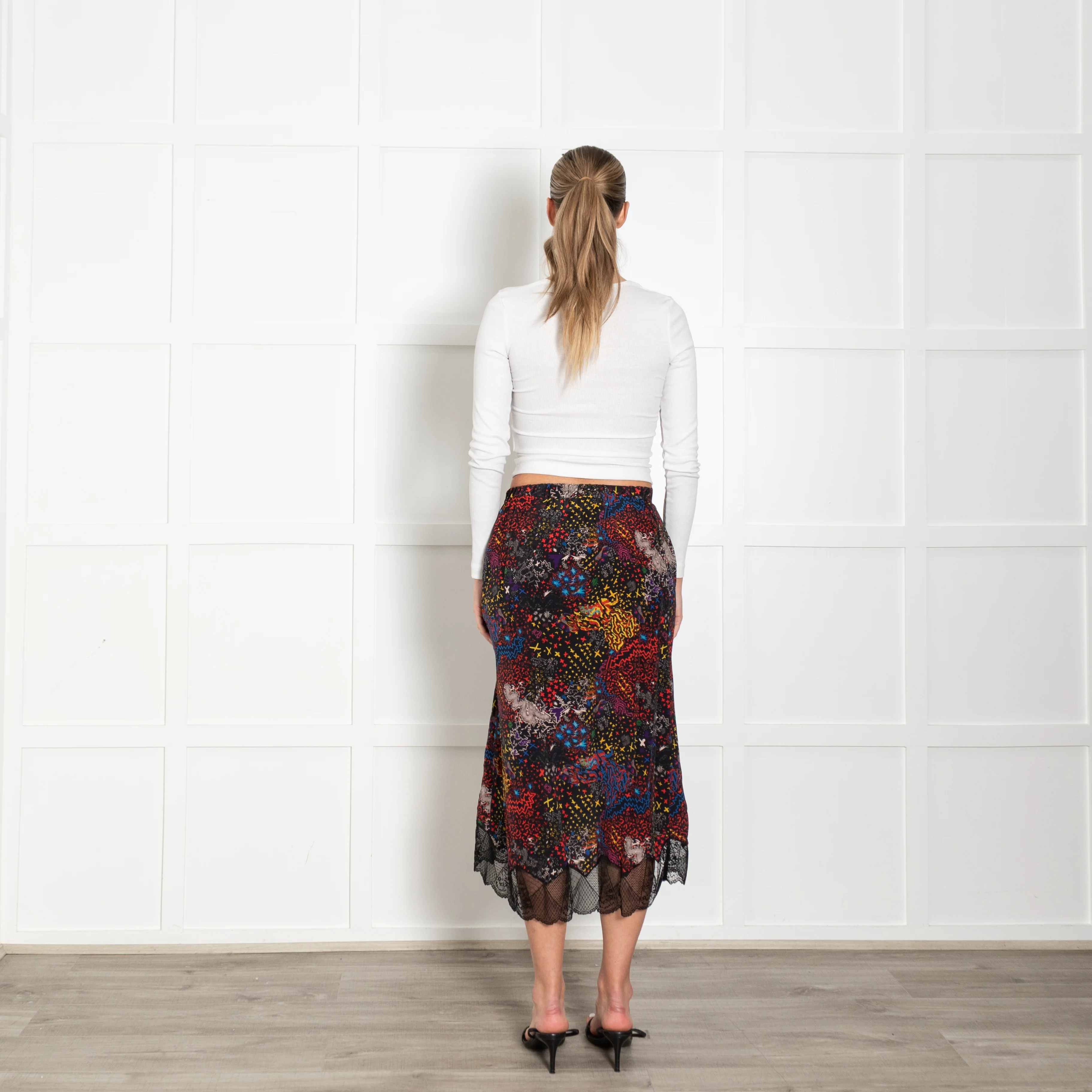 Zadig & Voltaire Preloved Black Multi Floral Lace Trim Silk Skirt - Image 5
