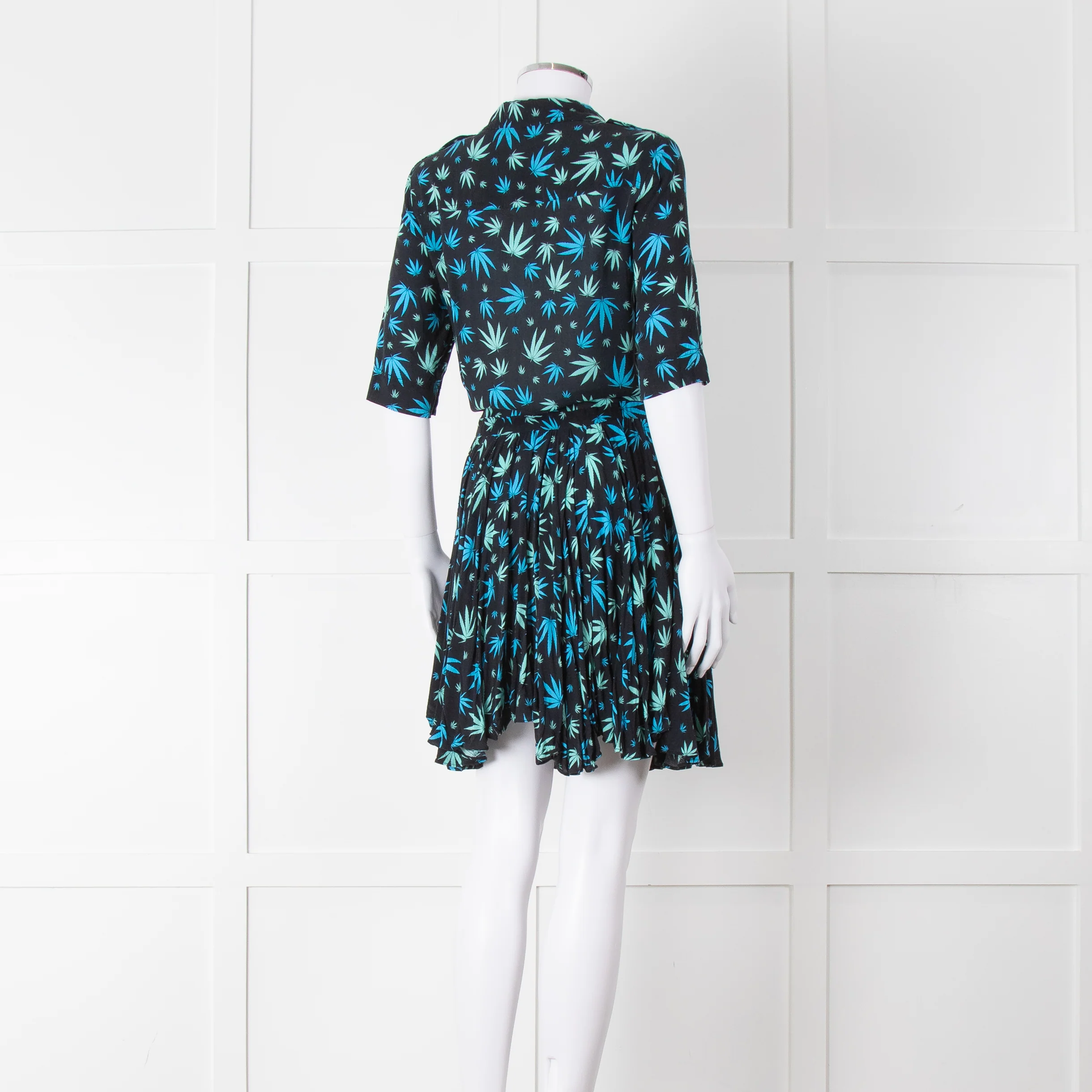 Zadig & Voltaire Blue and Green Leaf Print Button Up Mini Dress - Image 4