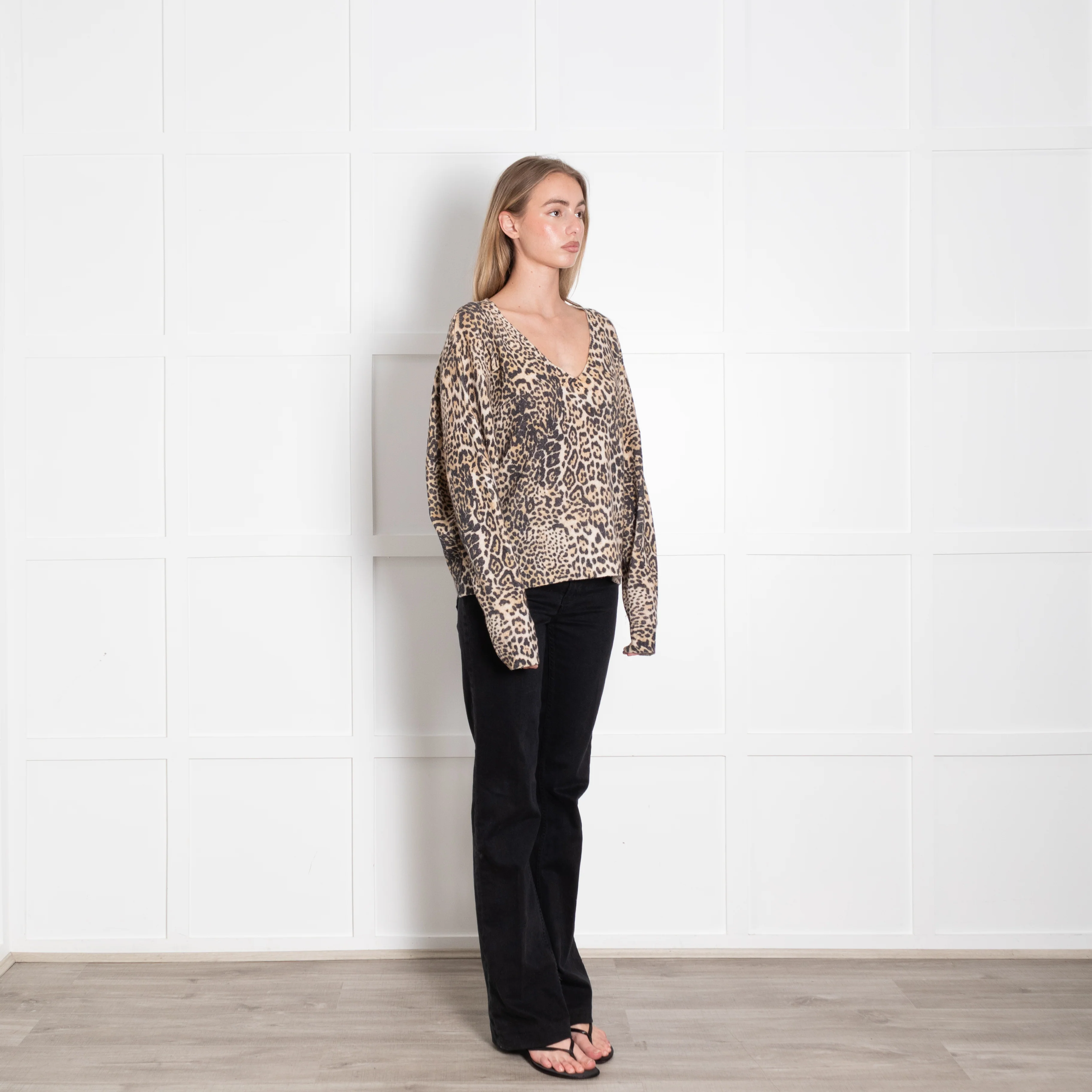 Zadig & Voltaire Cream Brown Animal Print V-Neck Cashmere Sweater - Image 7